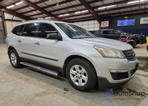 2013 Chevrolet Traverse Ls z USA, uszkodzony, nr VIN 1GNKVFKD1DJ141826